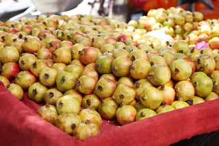 photo,material,free,landscape,picture,stock photo,Creative Commons,Stalls selling of pomegranate, pomegranate, Fruit, , 