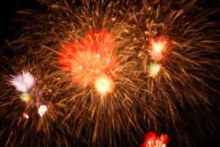 photo,material,free,landscape,picture,stock photo,Creative Commons,Tama River Fireworks Display, Launching fireworks, natural scene or object which adds poetic charm to the season of the summer, Signal fire, Brightness