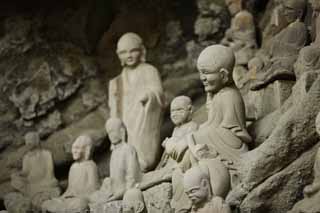 photo,material,free,landscape,picture,stock photo,Creative Commons,Saw Shangdong old stager Gohyaku Rakan, Buddhism, Ishibotoke, Buddhist image, Realization
