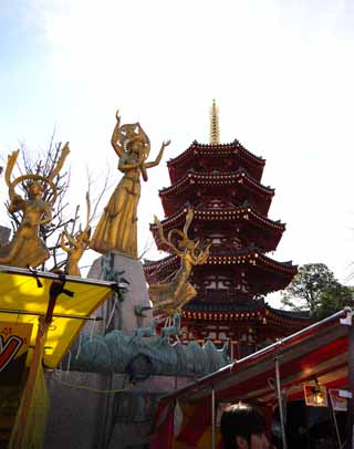 Foto, materieel, vrij, landschap, schilderstuk, bevoorraden foto,Kawasakidaishi achthoek Five Storeyed Pagoda, Boeddhist afbeelding, Middelmaat belangstelling rijzen, Hemels meisje, Ik word in rood geschilderd