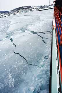 photo,material,free,landscape,picture,stock photo,Creative Commons,Crush drift ice, Drift ice, Ice, port, ship