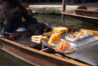 photo,material,free,landscape,picture,stock photo,Creative Commons,A waffle of water market, market, Buying and selling, boat, 