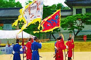 illustration,material,free,landscape,picture,painting,color pencil,crayon,drawing,The traditional royal guards, gate built between the main gate and the main house of the palace-styled architecture in the Fujiwara period, Folk costume, The traditional royal guards, wooden building