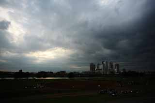 photo, la matire, libre, amnage, dcrivez, photo de la rserve,Musashikosugi et un nuage orageux, appartement de tour, Base-ball amateur,  noir, nuage