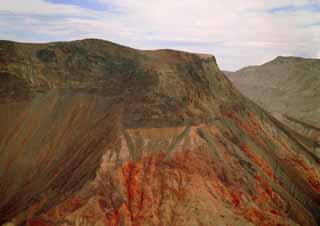 photo,material,free,landscape,picture,stock photo,Creative Commons,A mountain with a red scar, cliff, mountain, , 