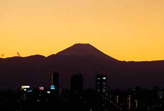 Foto, materiell, befreit, Landschaft, Bild, hat Foto auf Lager,Mt. Fuji der Dmmerung, Mt. Fuji, Gebude, leichte Linie, Berg