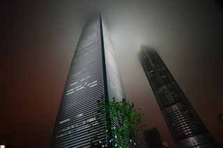 photo,material,free,landscape,picture,stock photo,Creative Commons,The Shanghai round ball finance center (SWFC), high-rise building, cloud, Gas, Mori Building